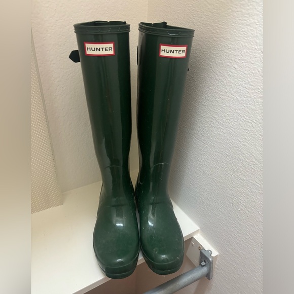 Hunter rain boots - Picture 1 of 3